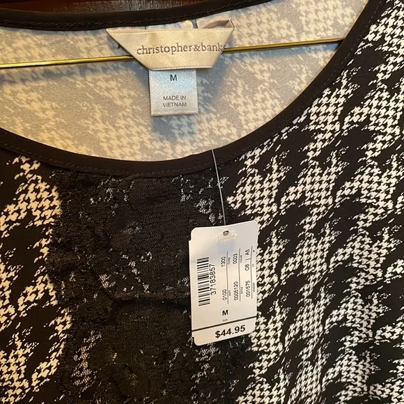 Christopher & Banks women’s top NWT - Picture 2 of 9